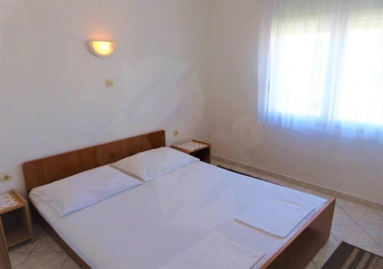 Gama Apartment Vir Luaran gambar