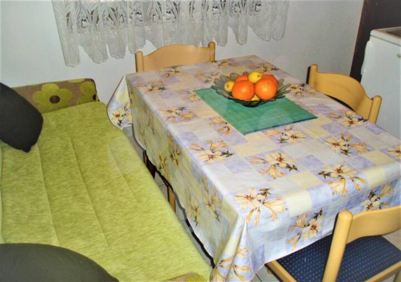 Gama Apartment Vir Luaran gambar